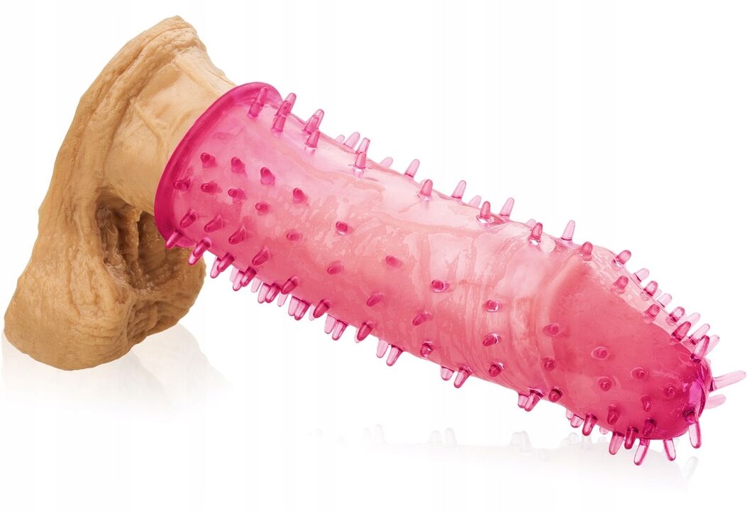 Nozzle with tips for a member