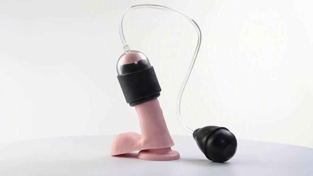 Pump for a member head